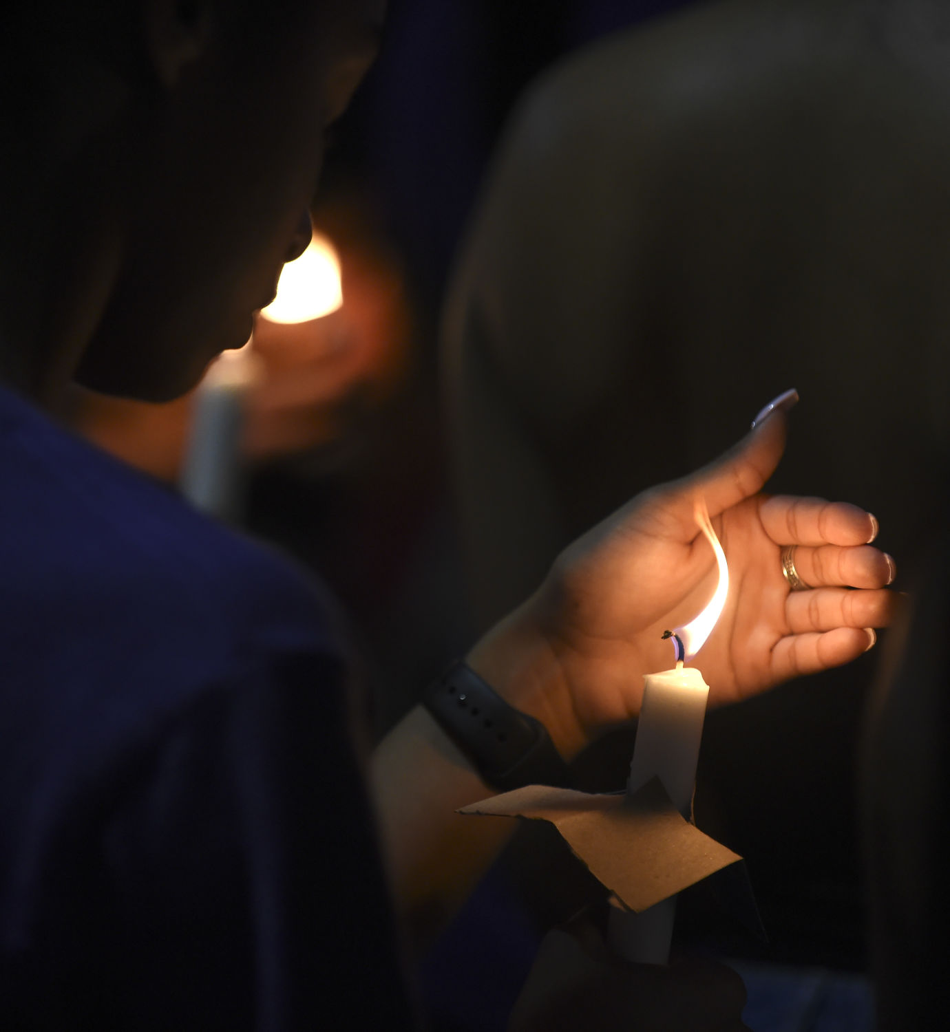 lsusimsvigil.100318_HS_276.JPG
